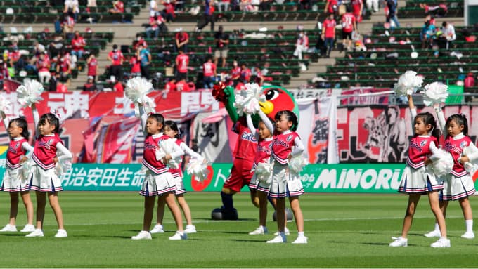 スタジアム ピッチパフォーマンス